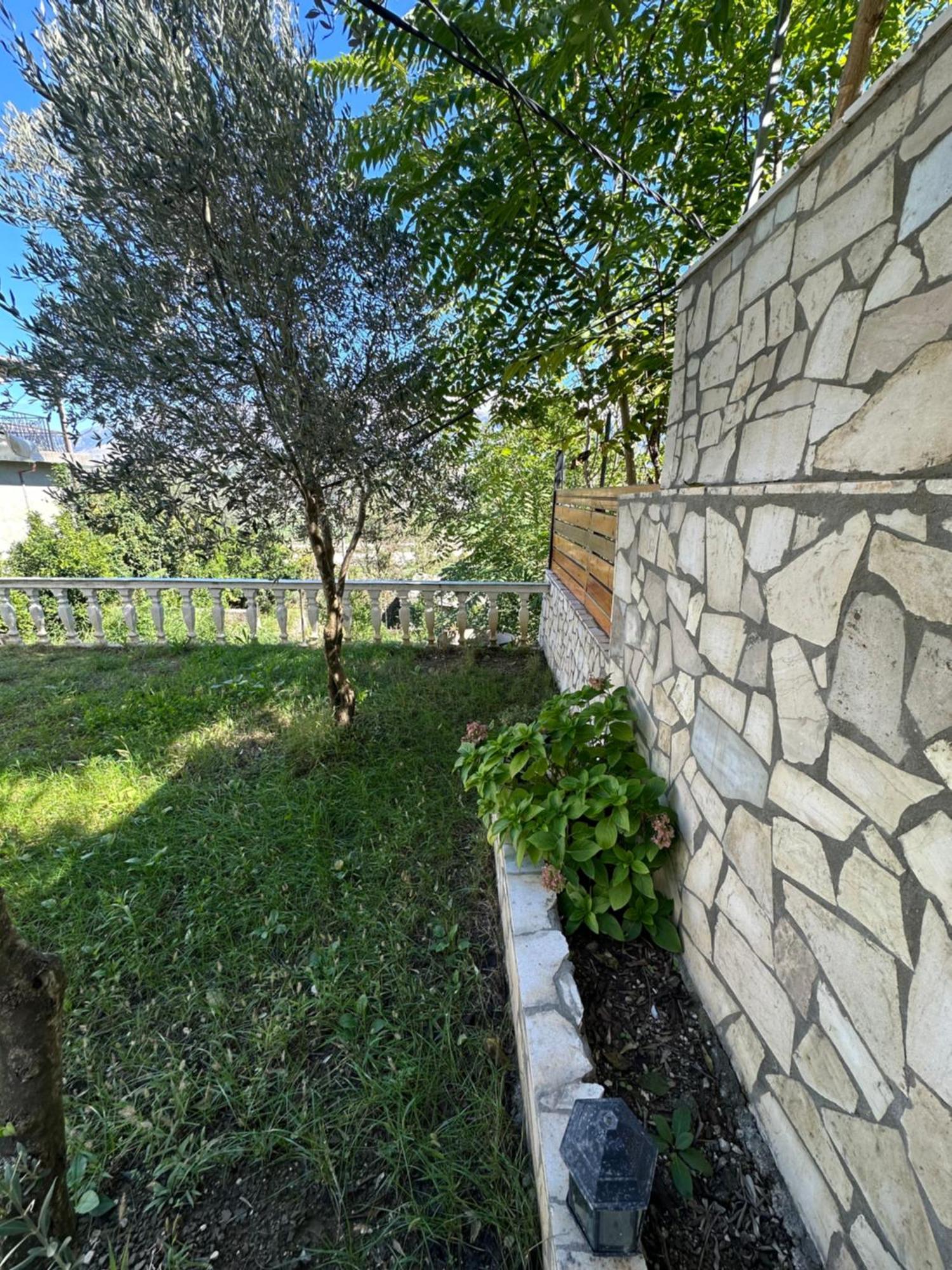 Villa Braho Gjirokaster Luaran gambar